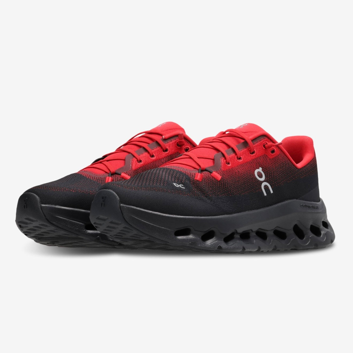 On CLOUDTlLT sneakers
