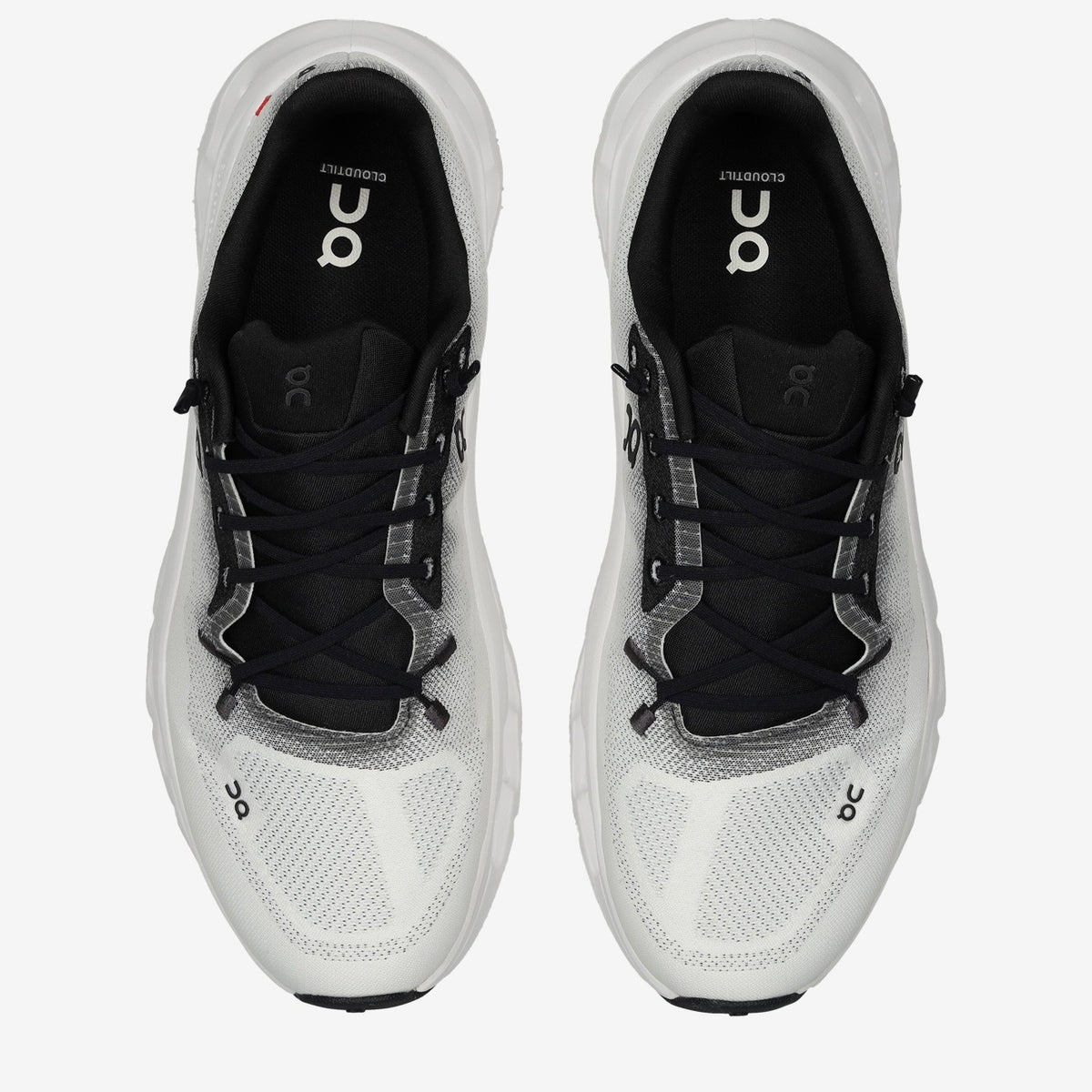 On CLOUDTlLT sneakers
